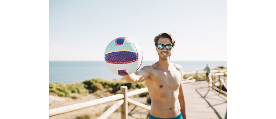 Occhiali da beach volley sabbia, sole e sudore